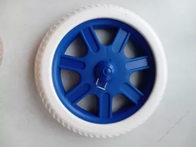 Kolečko ke kočárku pro panenky K - 7.