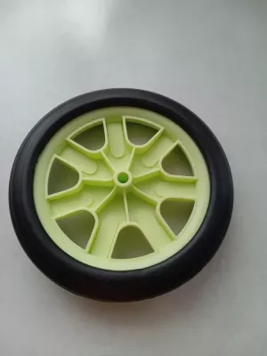 Kolečko ke kočárku pro panenky K - 7. Kolečko ke kočárku pro panenky K - 7.