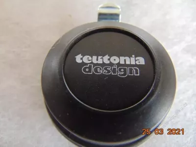 Střed kolečka TEUTONIA + pouzdro - ø 10 mm.