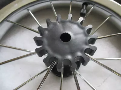 Kolečko ke kočárku kovové nafukovací 12" - bez ložiska.