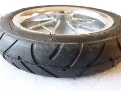Kolečko ke kočárku kovové nafukovací 8" - s ložiskem. Kolečko ke kočárku kovové nafukovací 8" - s ložiskem.
