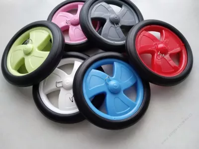 Kolečko ke kočárku pro panenky K - 8. Kolečko ke kočárku pro panenky K - 8.