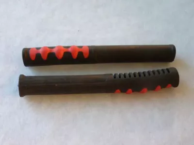 Návlek na rukojeť kočárku ø 22 mm.