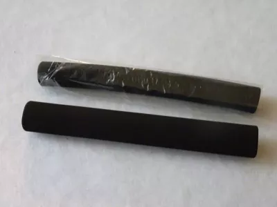 Návlek na rukojeť kočárku ø 22 mm.