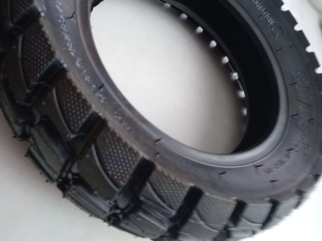 Pneu HOTA TYRE 80 / 65 - 6 pro SCOOTER.