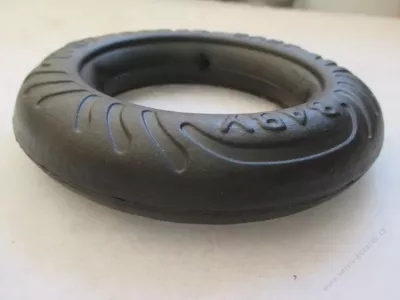 Pneu "pěna" 6" BABY .