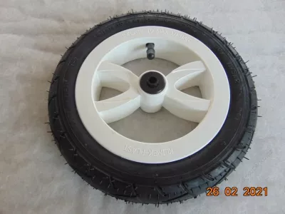 Kolečko ke kočárku plastové nafukovací 10" - 165 H - bílé.