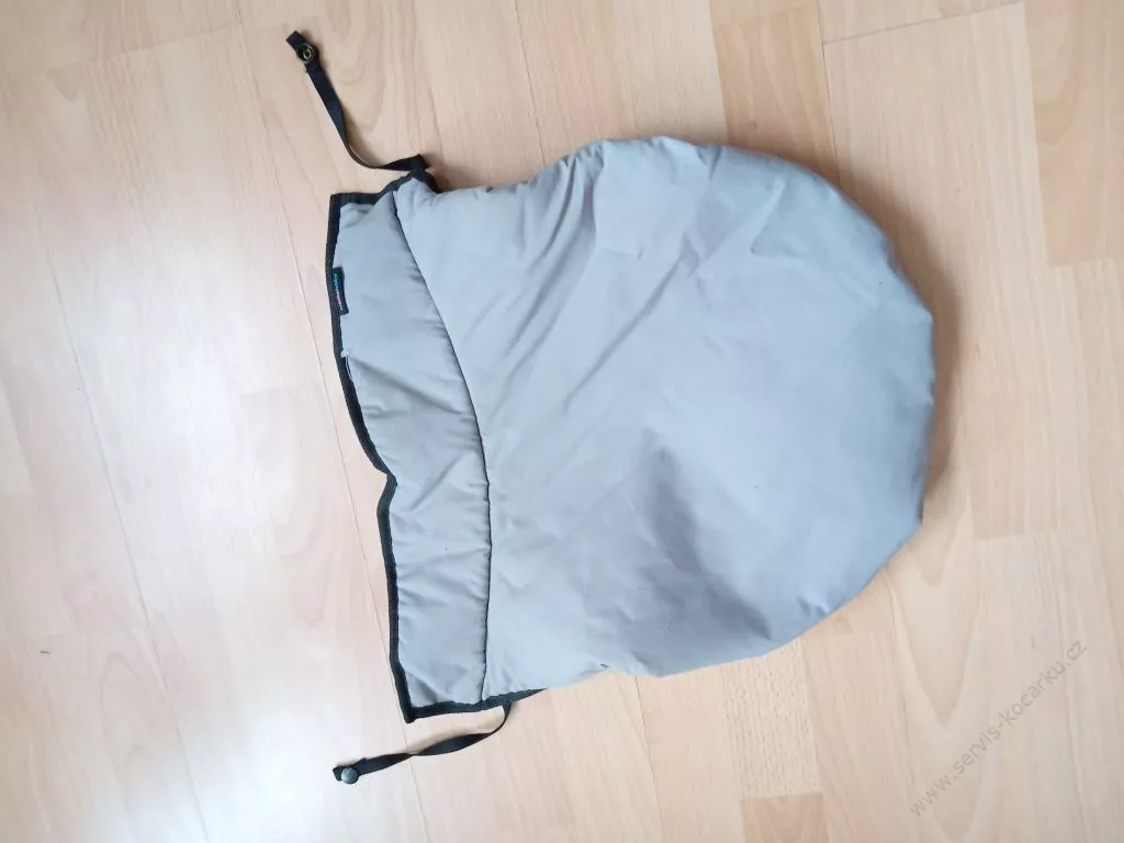 Nánožník na kočárek "vajíčko".