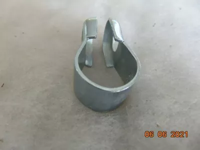 Objímka W-46. Objímka W-46.