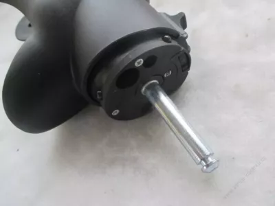 Vidlice předního kola černá TAKO. Vidlice předního kola černá TAKO.